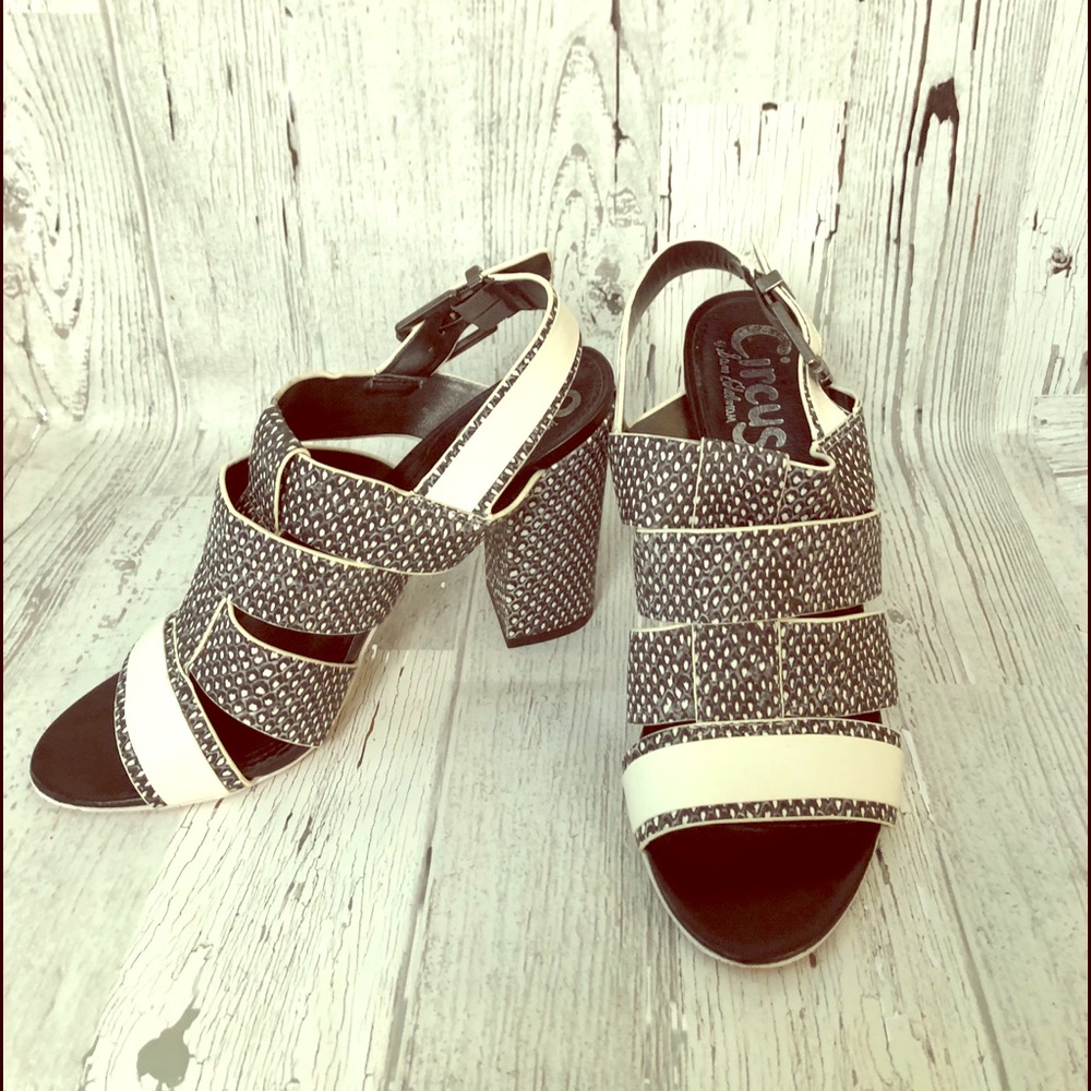 Sam Edelman 8.5 heals
